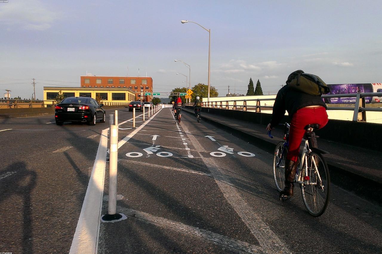 A Cycling Lane Pilot Opens Along the Budaiya Highway